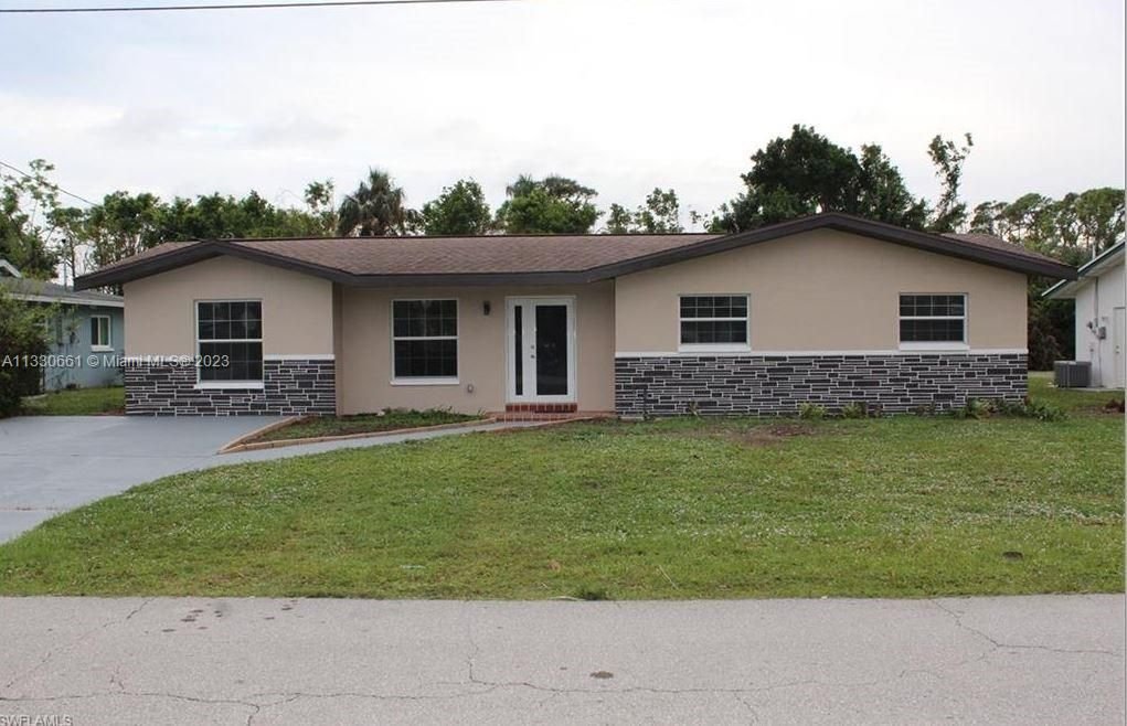 Real estate property located at 1849 Inlet Dr, Lee County, Fort Myers, FL