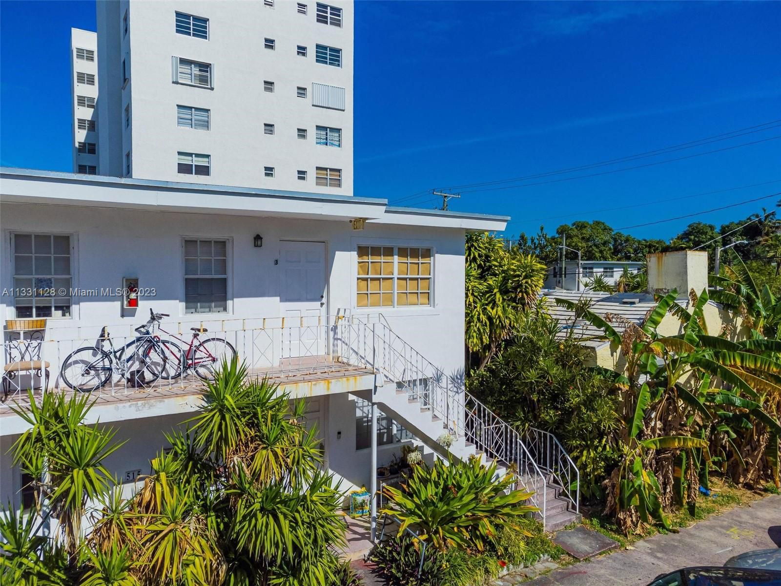 Real estate property located at 7800 Byron Ave #4, Miami-Dade County, Miami Beach, FL