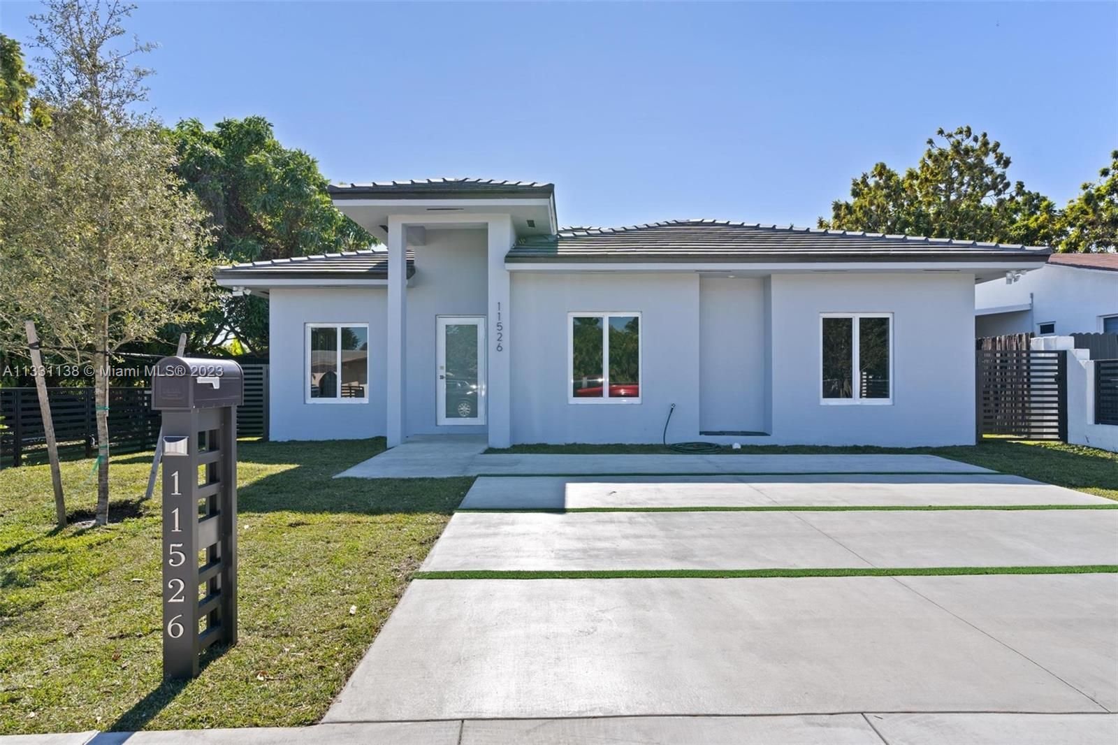 Real estate property located at 11526 184 Street, Miami-Dade County, Miami, FL