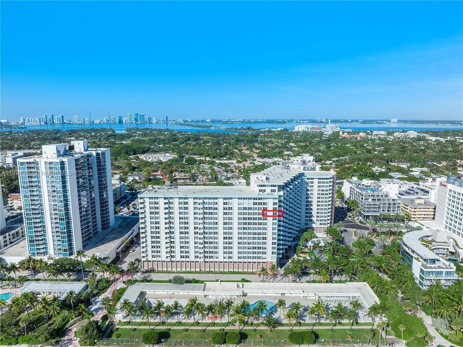 Real estate property located at 2899 Collins Ave #1429, Miami-Dade County, Miami Beach, FL