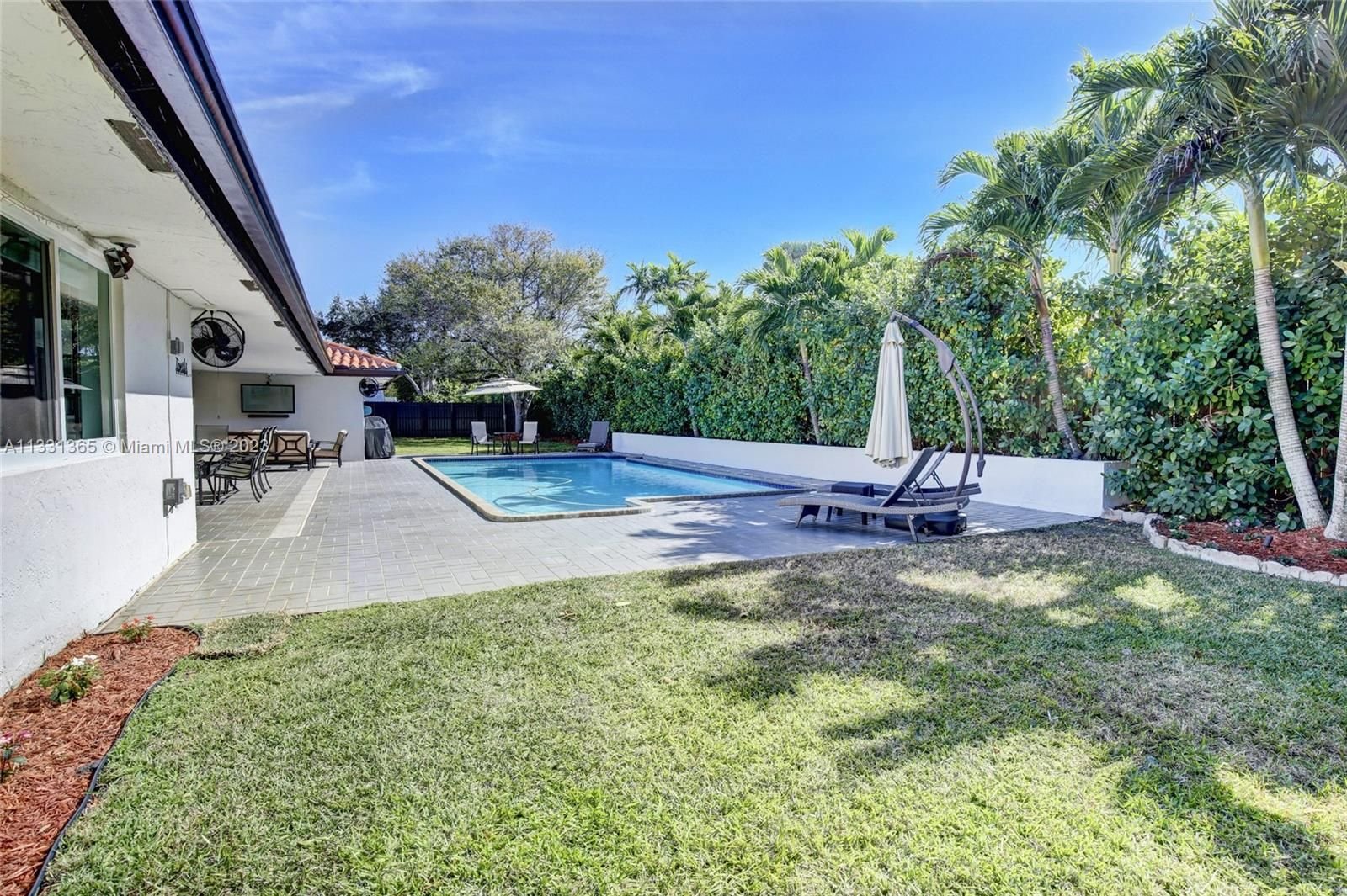Real estate property located at 10440 120th St, Miami-Dade County, Miami, FL