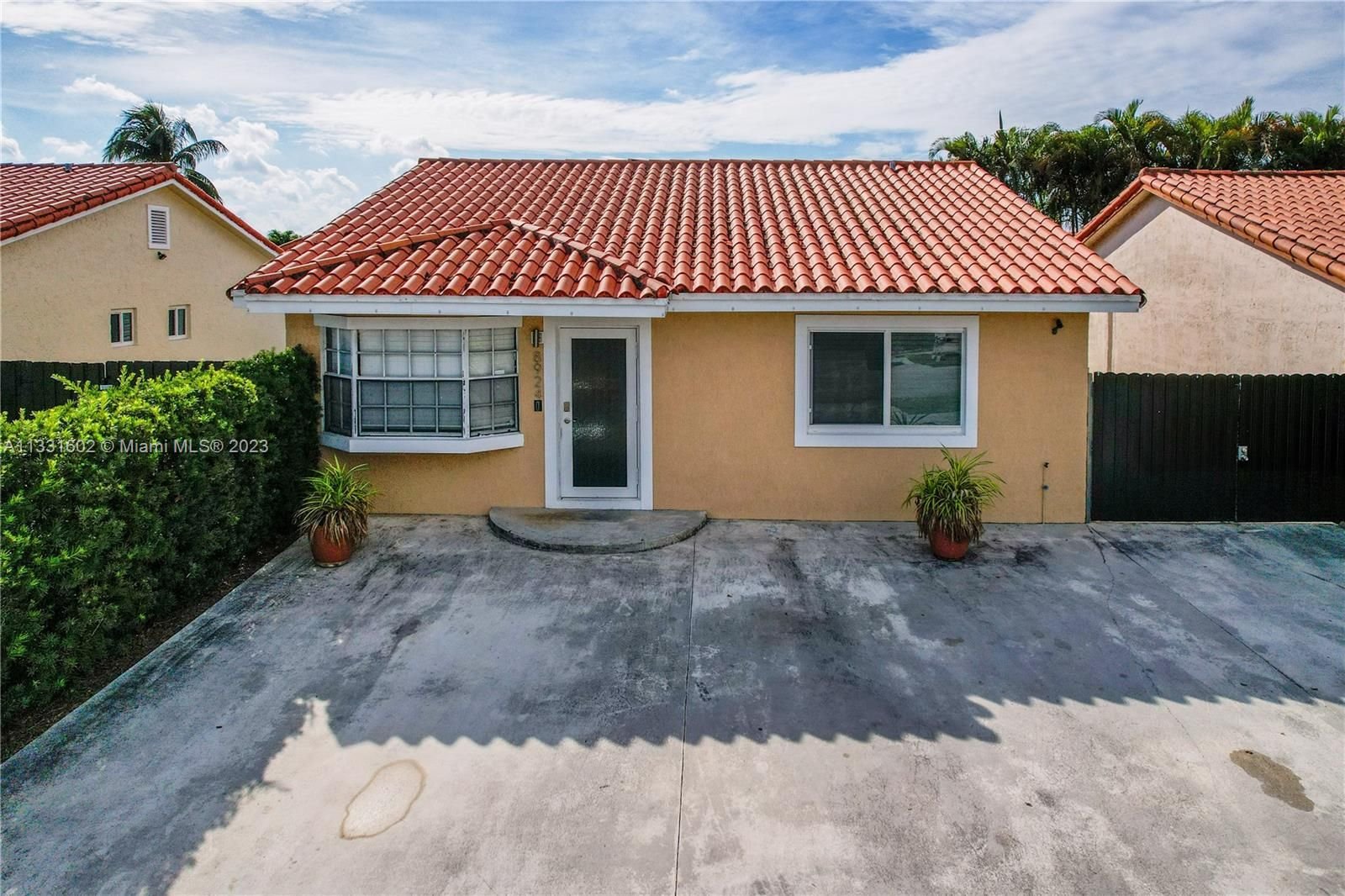 Real estate property located at 8924 113th St, Miami-Dade County, Hialeah Gardens, FL