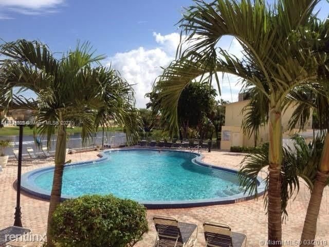 Real estate property located at 2810 201st Ter G214, Miami-Dade County, Aventura, FL