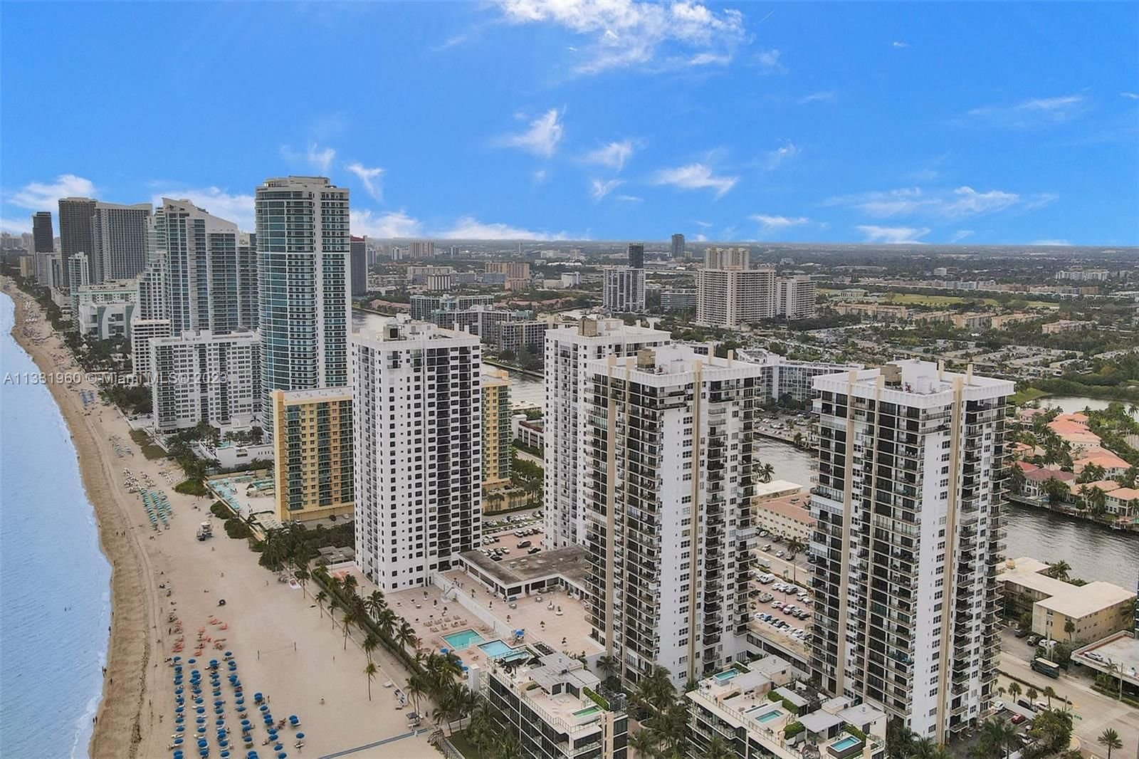 Real estate property located at 2201 Ocean Dr #1403, Broward County, Hollywood, FL