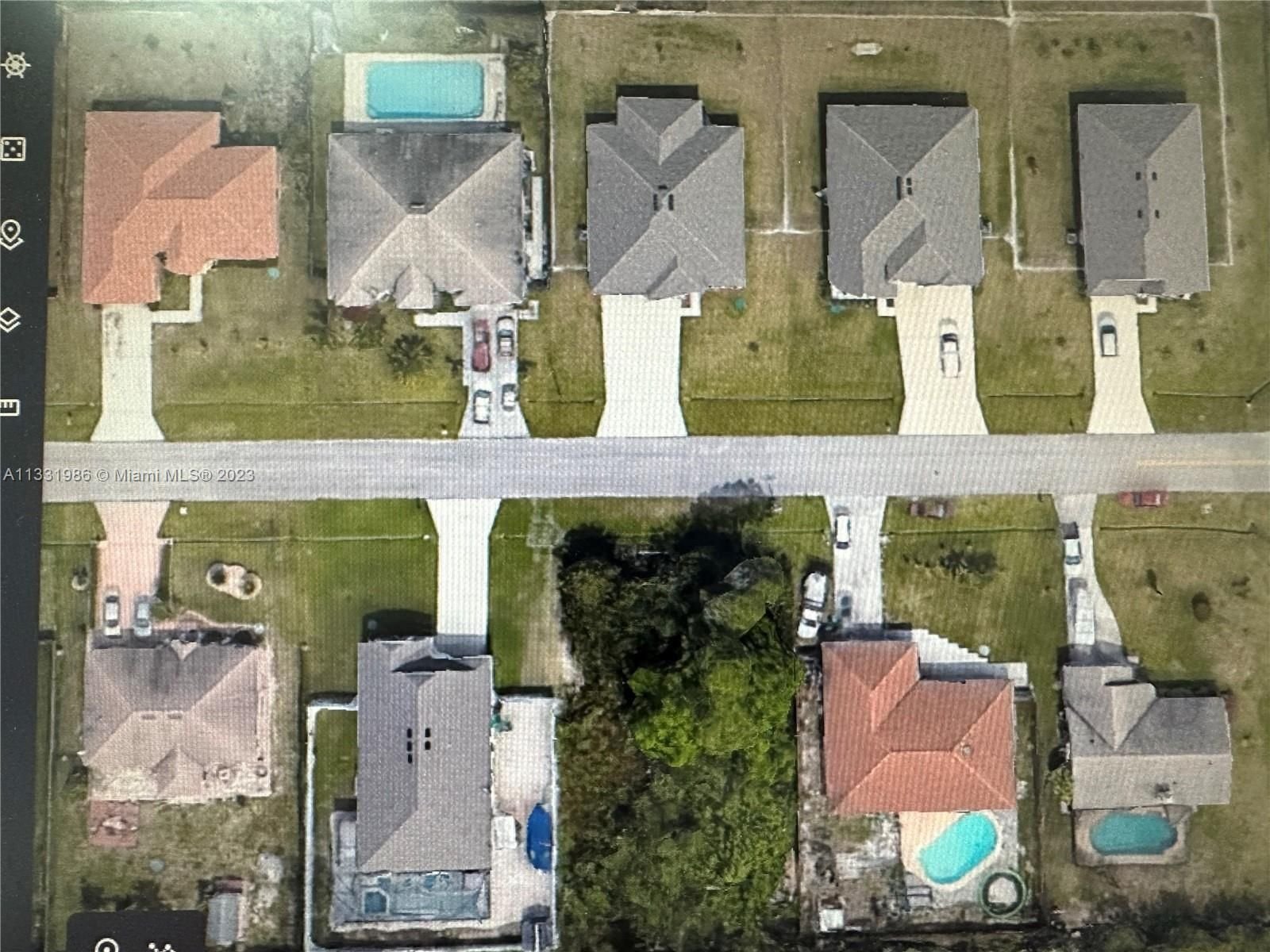 Real estate property located at 1722 Lofgren Ave, St Lucie County, Port St. Lucie, FL
