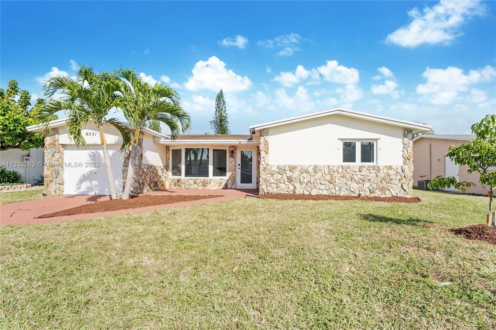 Real estate property located at 6531 Kimberly Blvd, Broward County, North Lauderdale, FL