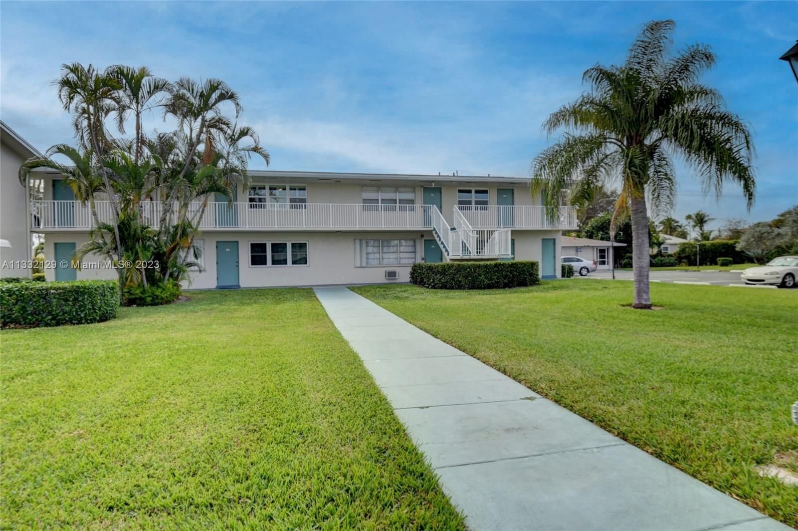 Real estate property located at 800 Horizons  W #203, Palm Beach County, Boynton Beach, FL
