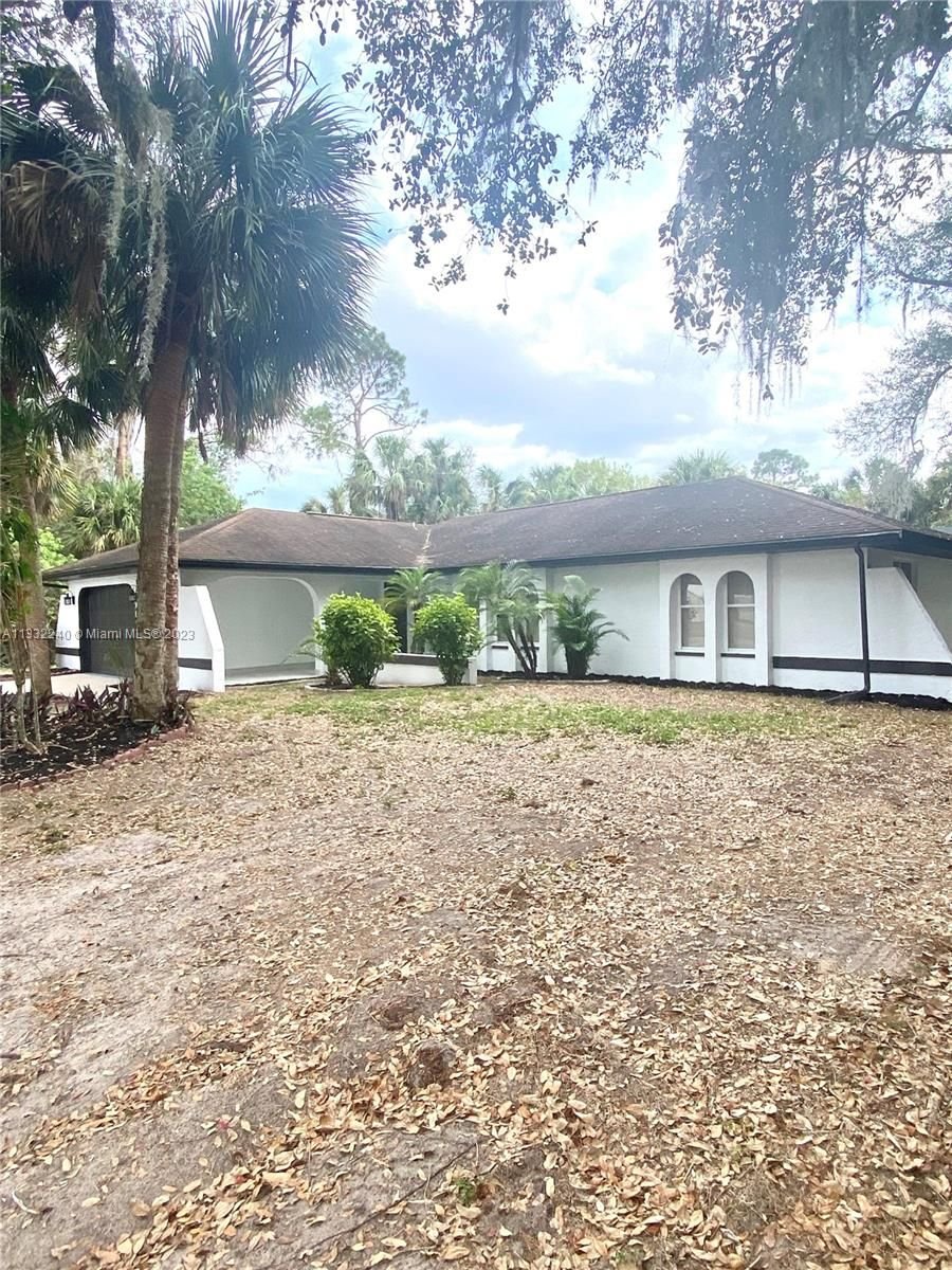 Real estate property located at 2802 5th St, Lee County, Lehigh Acres, FL