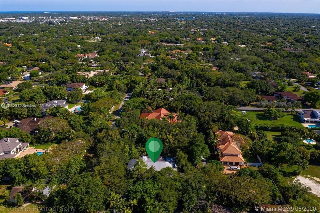 Real estate property located at 11300 94th Ave, Miami-Dade County, Miami, FL
