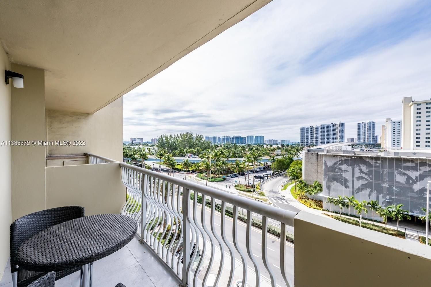 Real estate property located at 19201 Collins Ave #538, Miami-Dade County, Sunny Isles Beach, FL