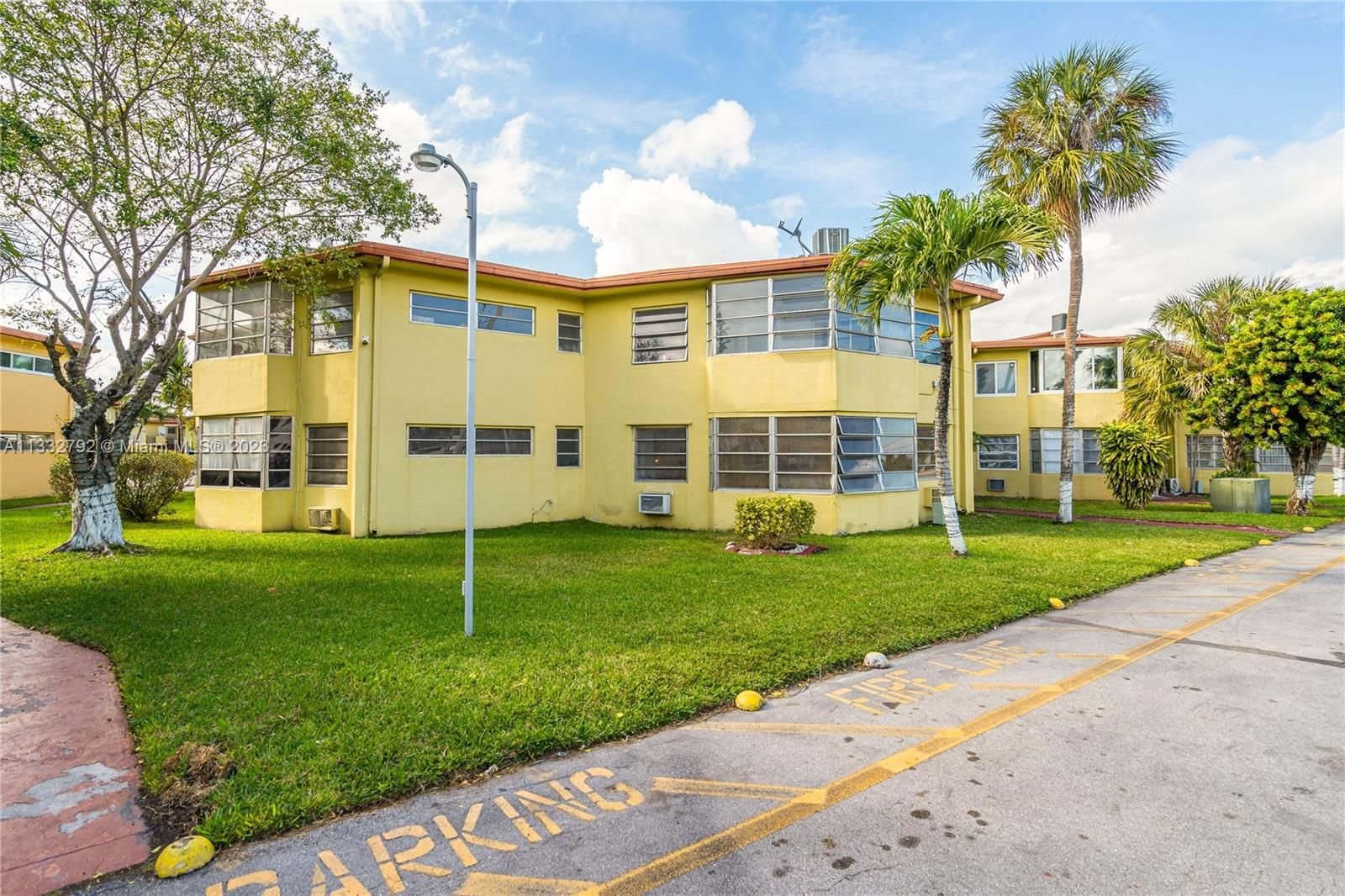 Real estate property located at 18608 18th Ave #254, Miami-Dade County, Miami, FL
