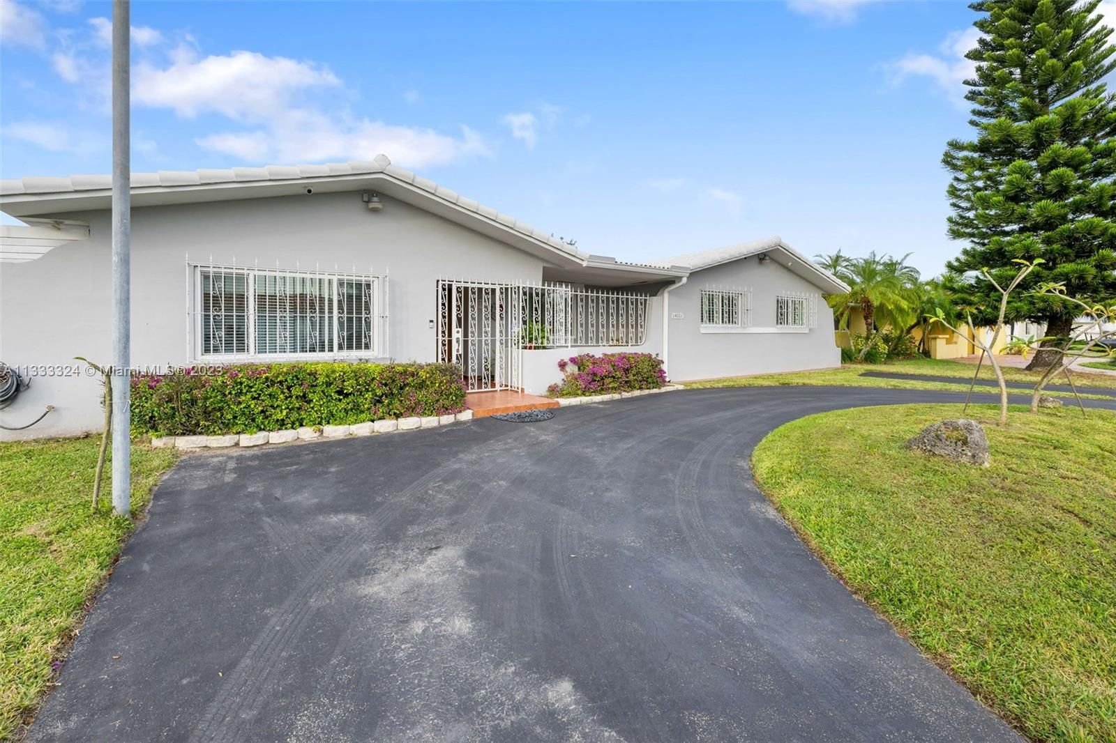 Real estate property located at 10321 17th St, Miami-Dade County, Miami, FL