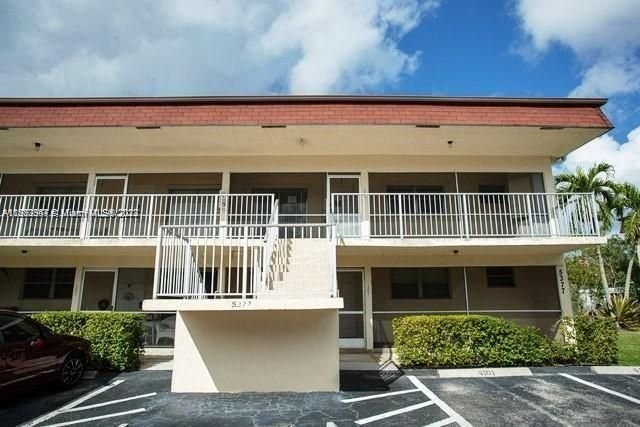 Real estate property located at 5379 40th Ave #203, Broward County, Dania Beach, FL