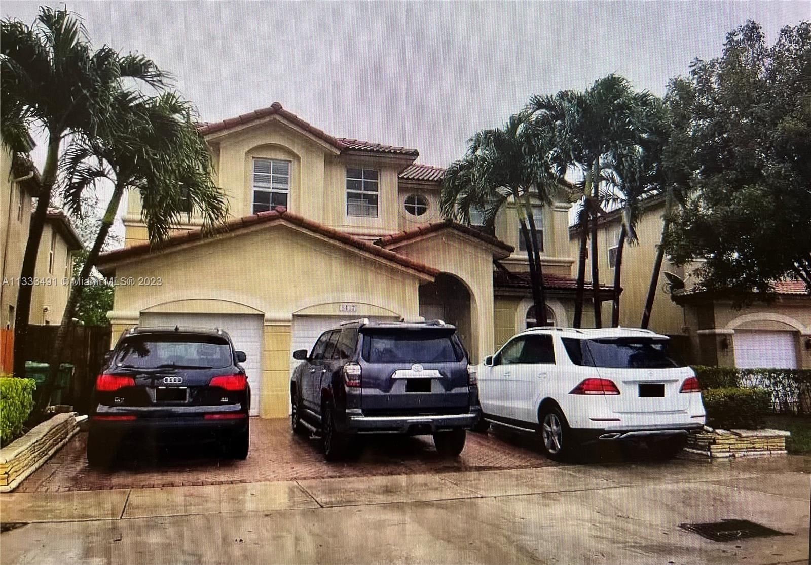 Real estate property located at 8437 110th Ave, Miami-Dade County, Doral, FL