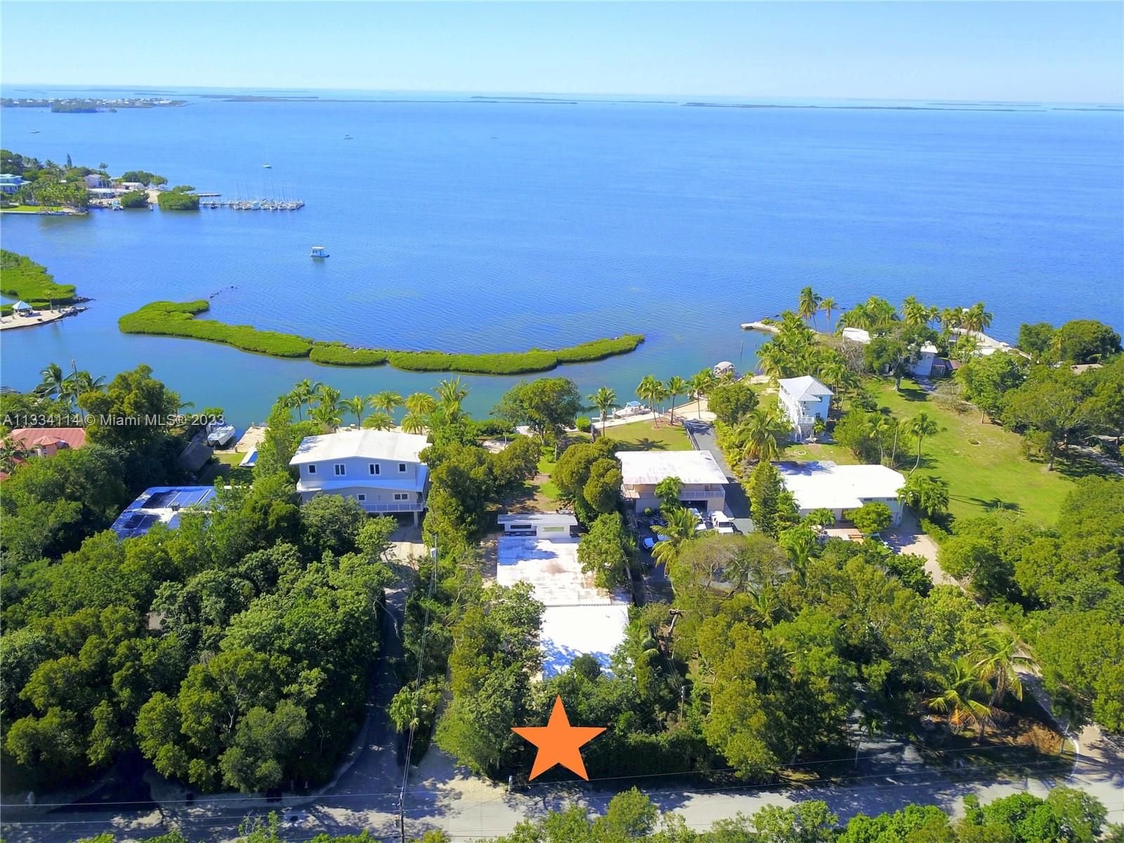 Real estate property located at 120 Shore Dr, Monroe County, Key Largo, FL