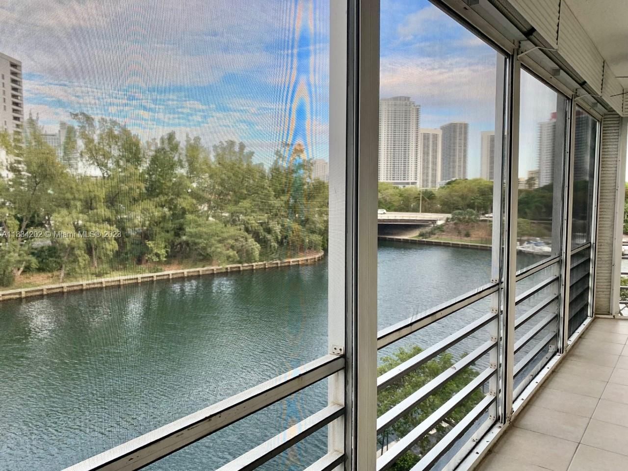 Real estate property located at 300 Diplomat Pkwy #510, Broward County, Hallandale Beach, FL