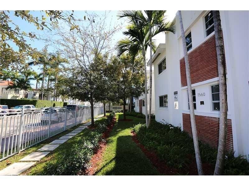 Real estate property located at 1560 Pennsylvania Ave #227, Miami-Dade County, Miami Beach, FL