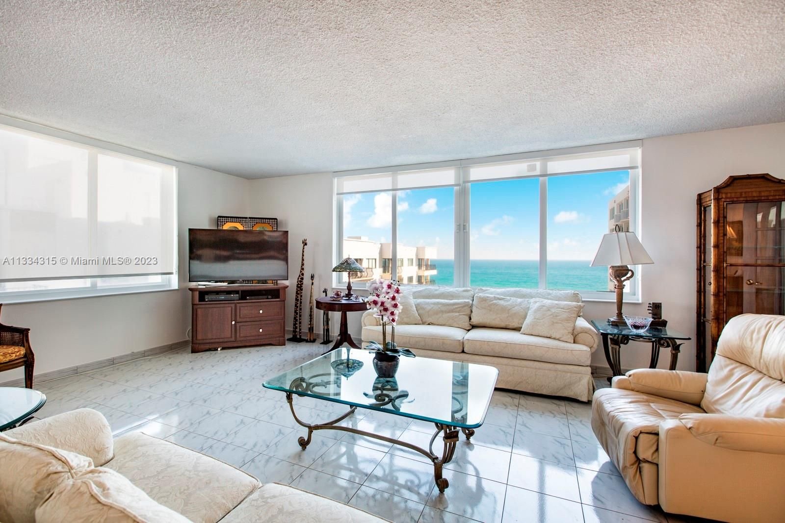 Real estate property located at 5401 Collins Ave #619, Miami-Dade County, Miami Beach, FL
