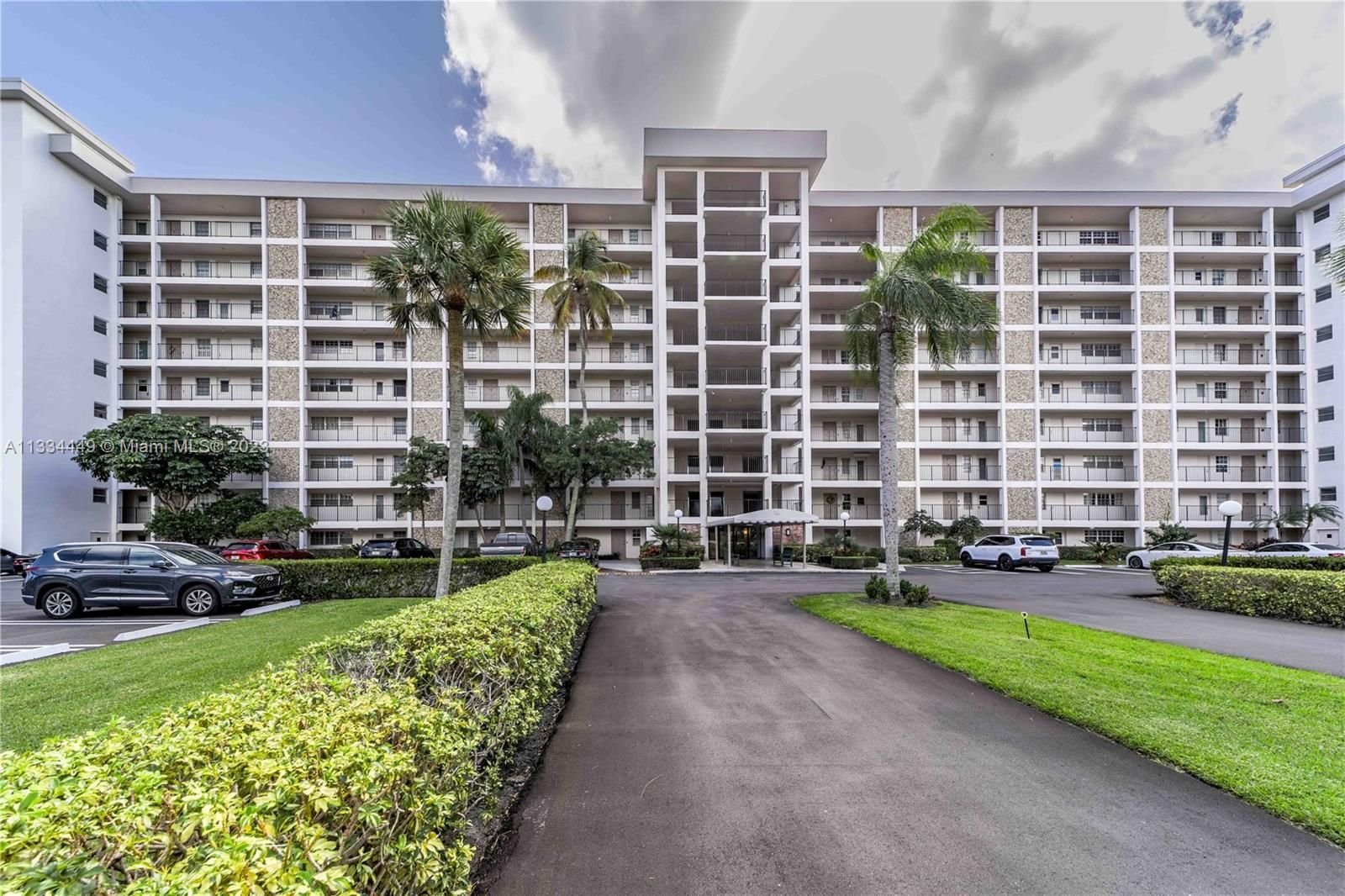 Real estate property located at 3150 Palm Aire Dr #507, Broward County, Pompano Beach, FL