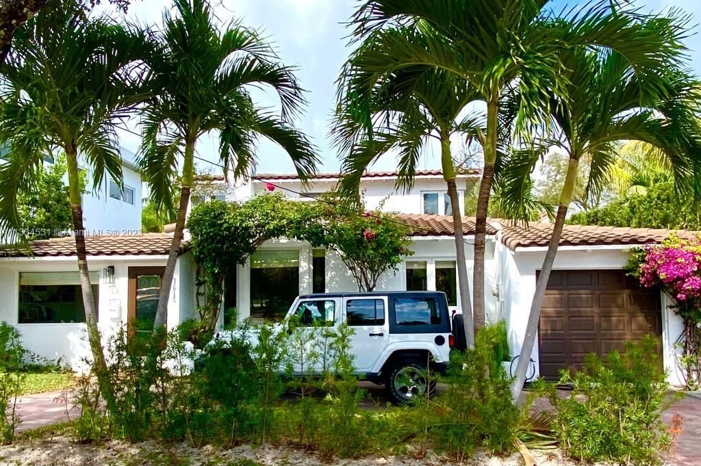 Real estate property located at 4618 Alton Rd, Miami-Dade County, Miami Beach, FL
