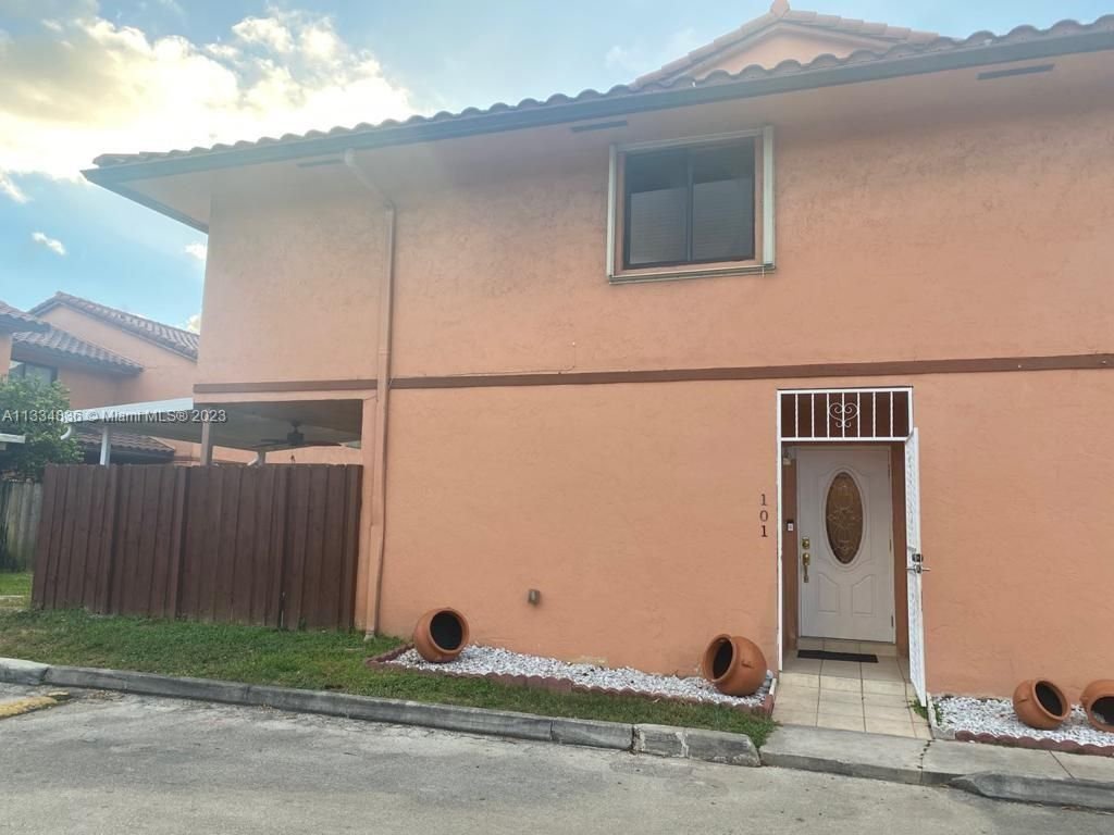 Real estate property located at 6440 27th Ln #101-18, Miami-Dade County, Hialeah, FL