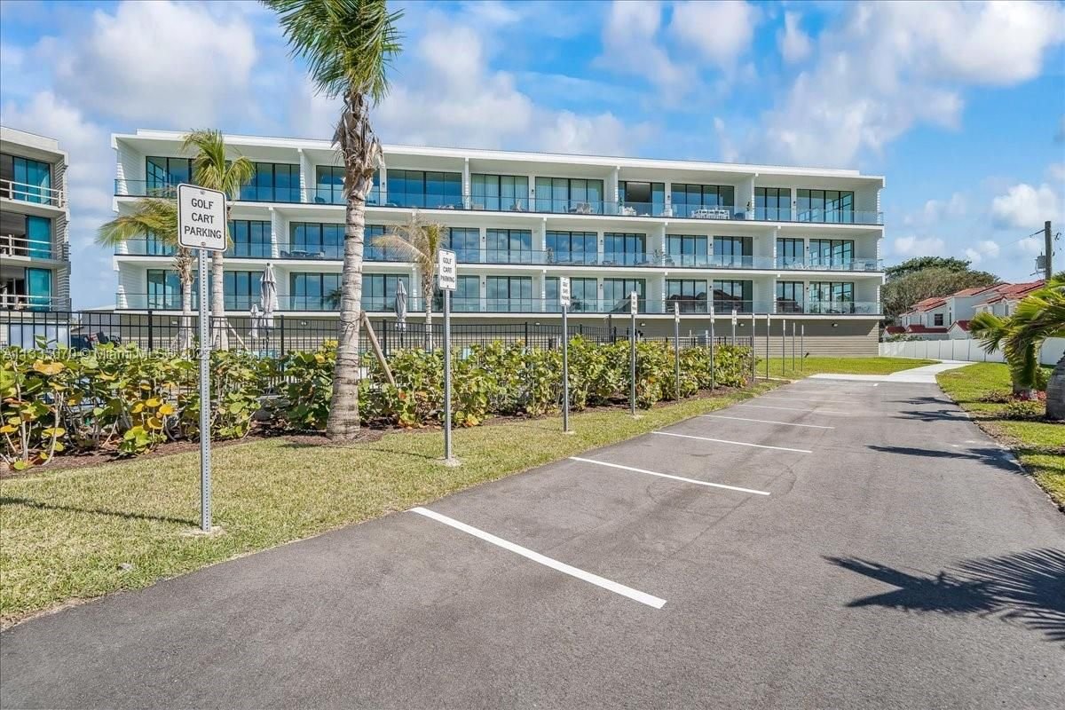 Real estate property located at 205 Strand Drive #202, Other Florida County, Other City - In The State Of Florida, FL