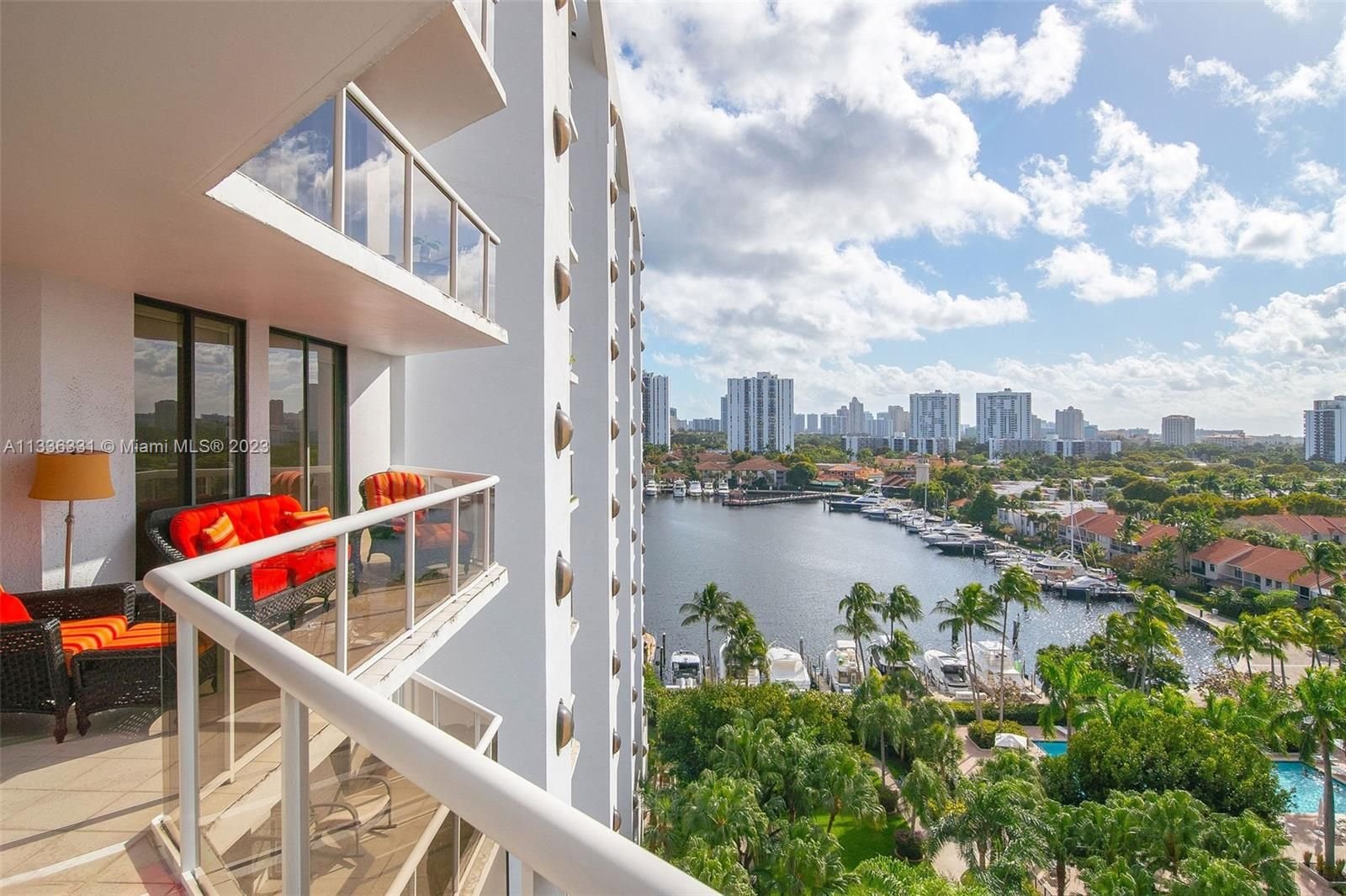 Real estate property located at 3610 Yacht Club Dr #1013, Miami-Dade County, Aventura, FL