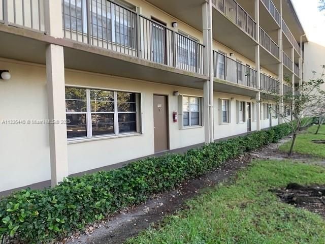 Real estate property located at 13250 4th Ct #104G, Broward County, Pembroke Pines, FL