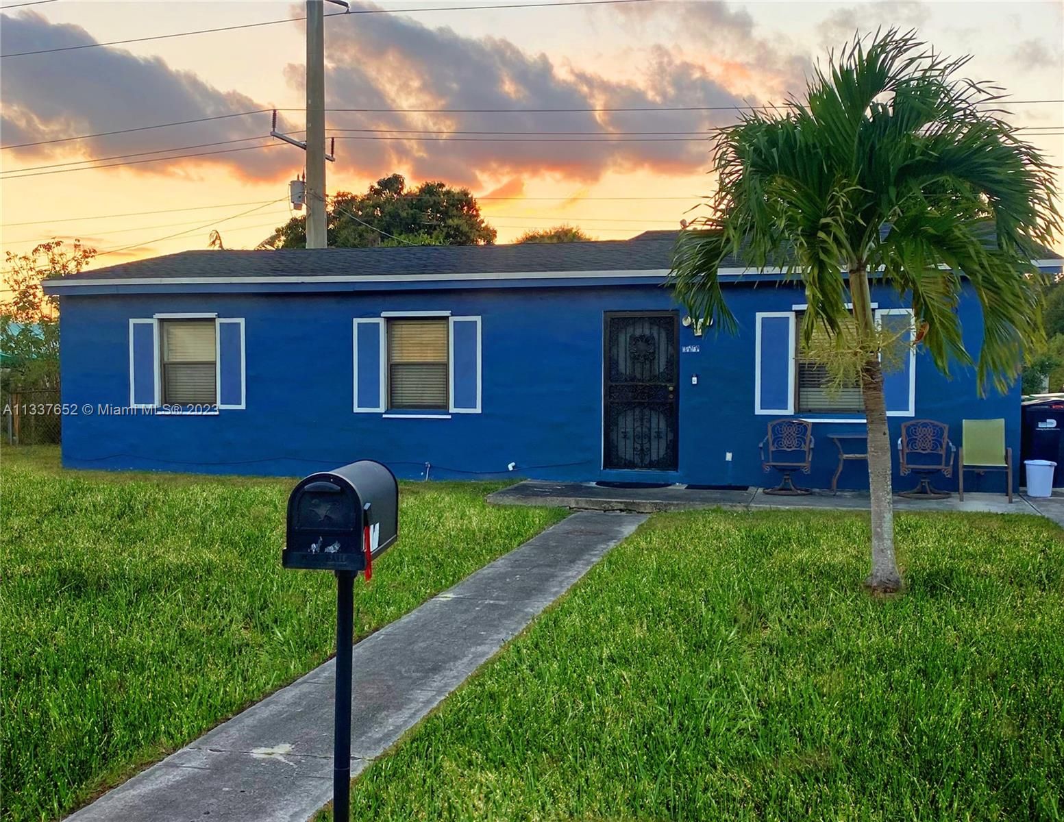 Real estate property located at 16050 18th Pl, Miami-Dade County, Miami Gardens, FL