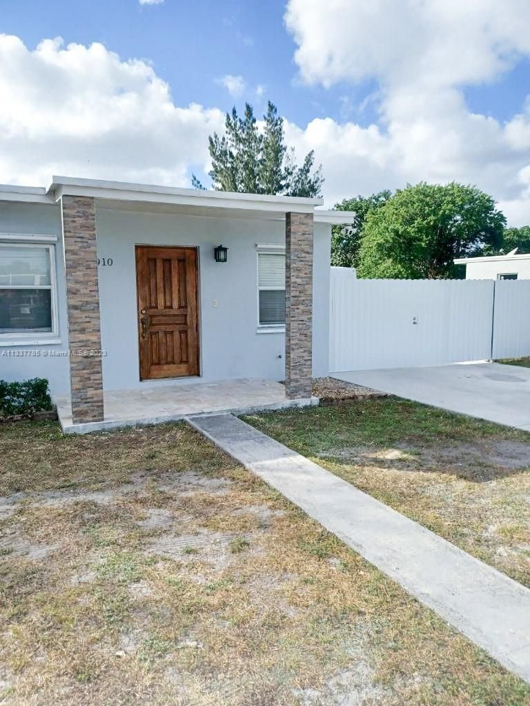 Real estate property located at 15910 21st Ave, Miami-Dade County, Miami Gardens, FL