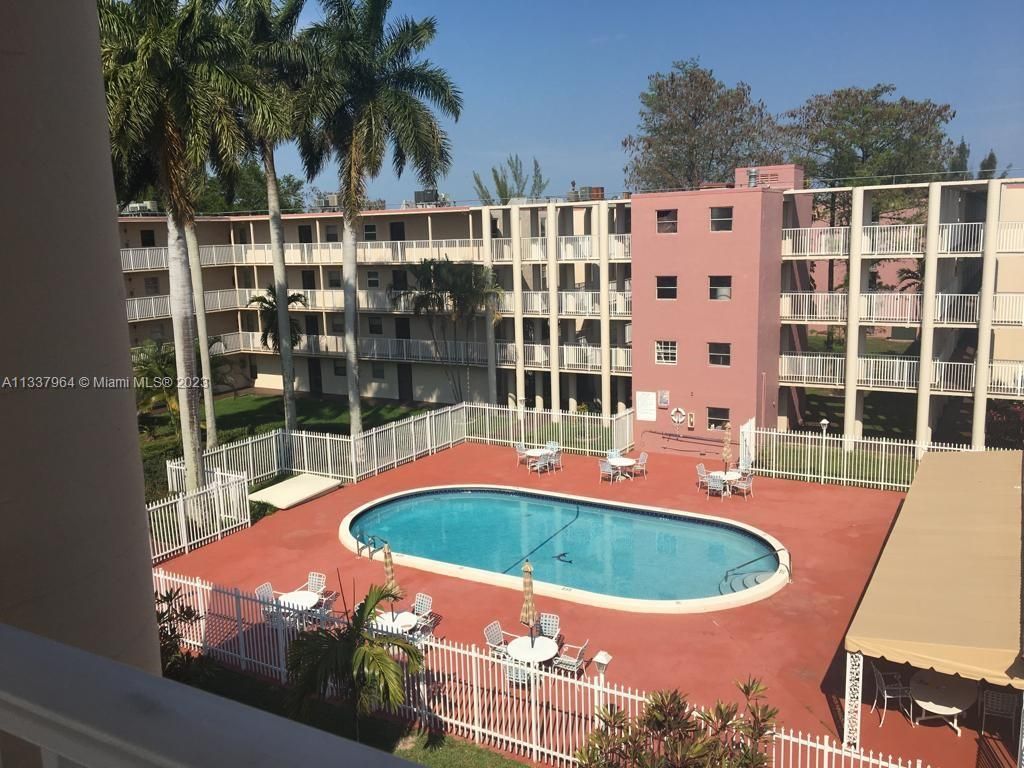 Real estate property located at 2800 56th Ave H401, Broward County, Lauderhill, FL