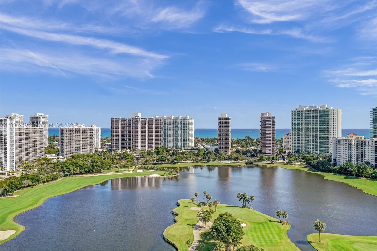 Real estate property located at 20355 34th Ct #2421, Miami-Dade County, Aventura, FL