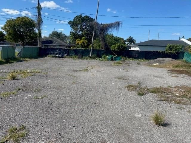 Real estate property located at 6560 22nd Ave, Miami-Dade County, Miami, FL