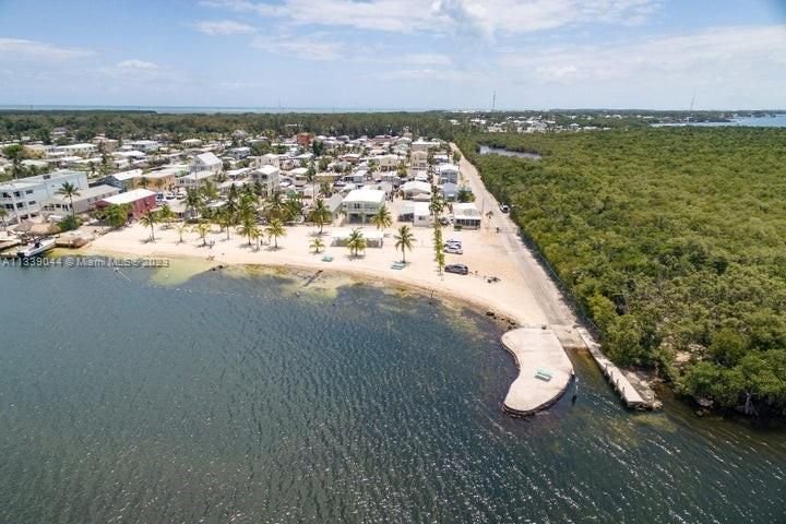 Real estate property located at 113 1st Ct, Monroe County, Key Largo, FL