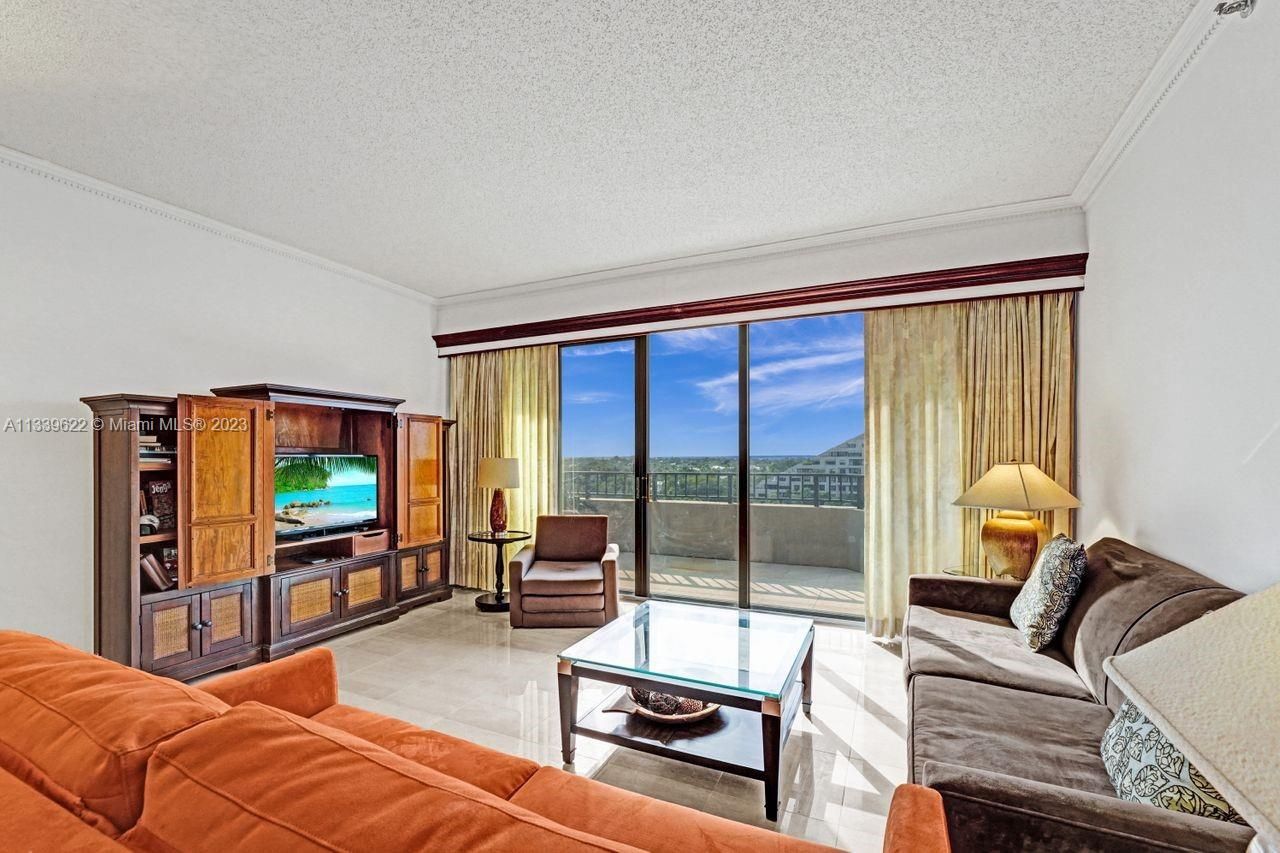 Real estate property located at 201 Crandon Blvd #704, Miami-Dade County, Key Biscayne, FL