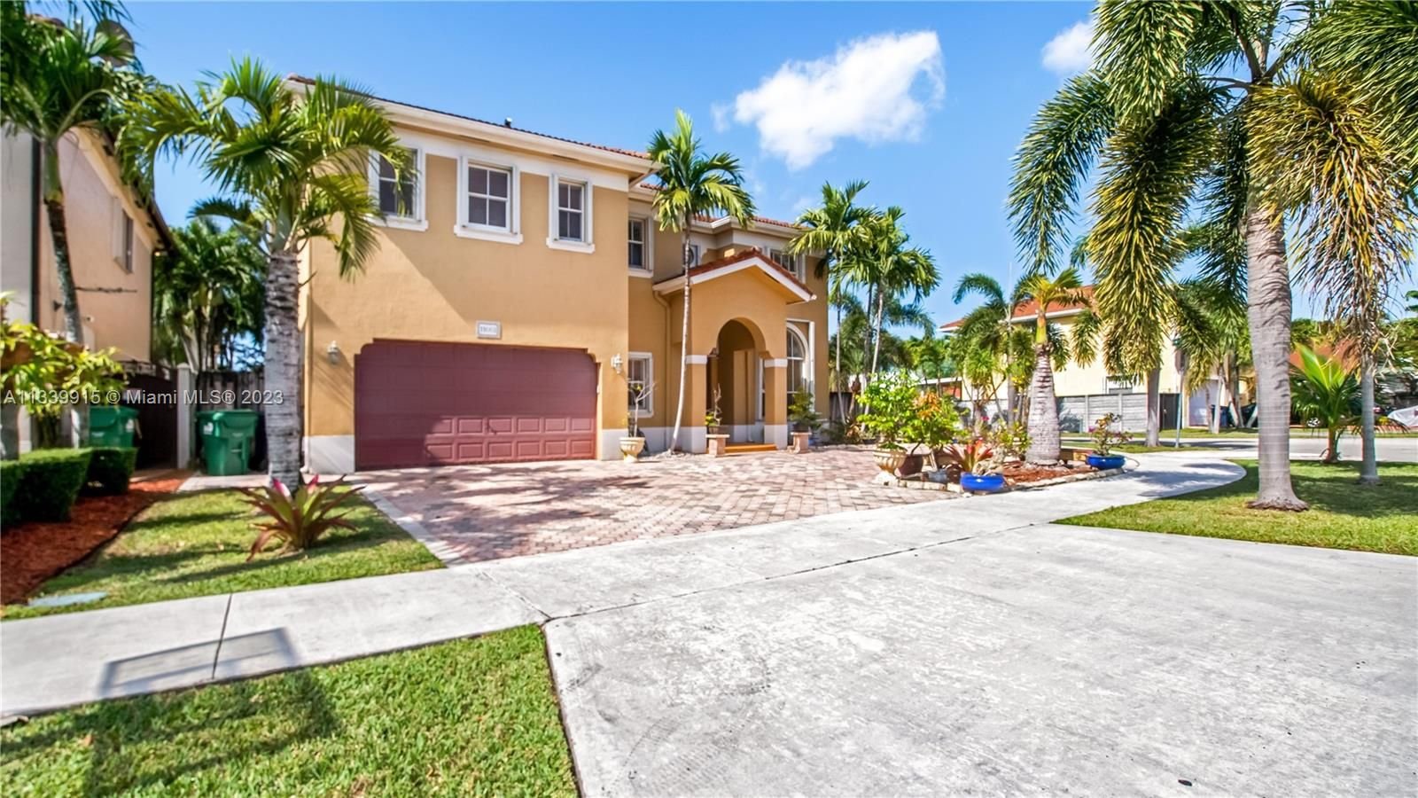 Real estate property located at 11668 153rd Ct, Miami-Dade County, Miami, FL