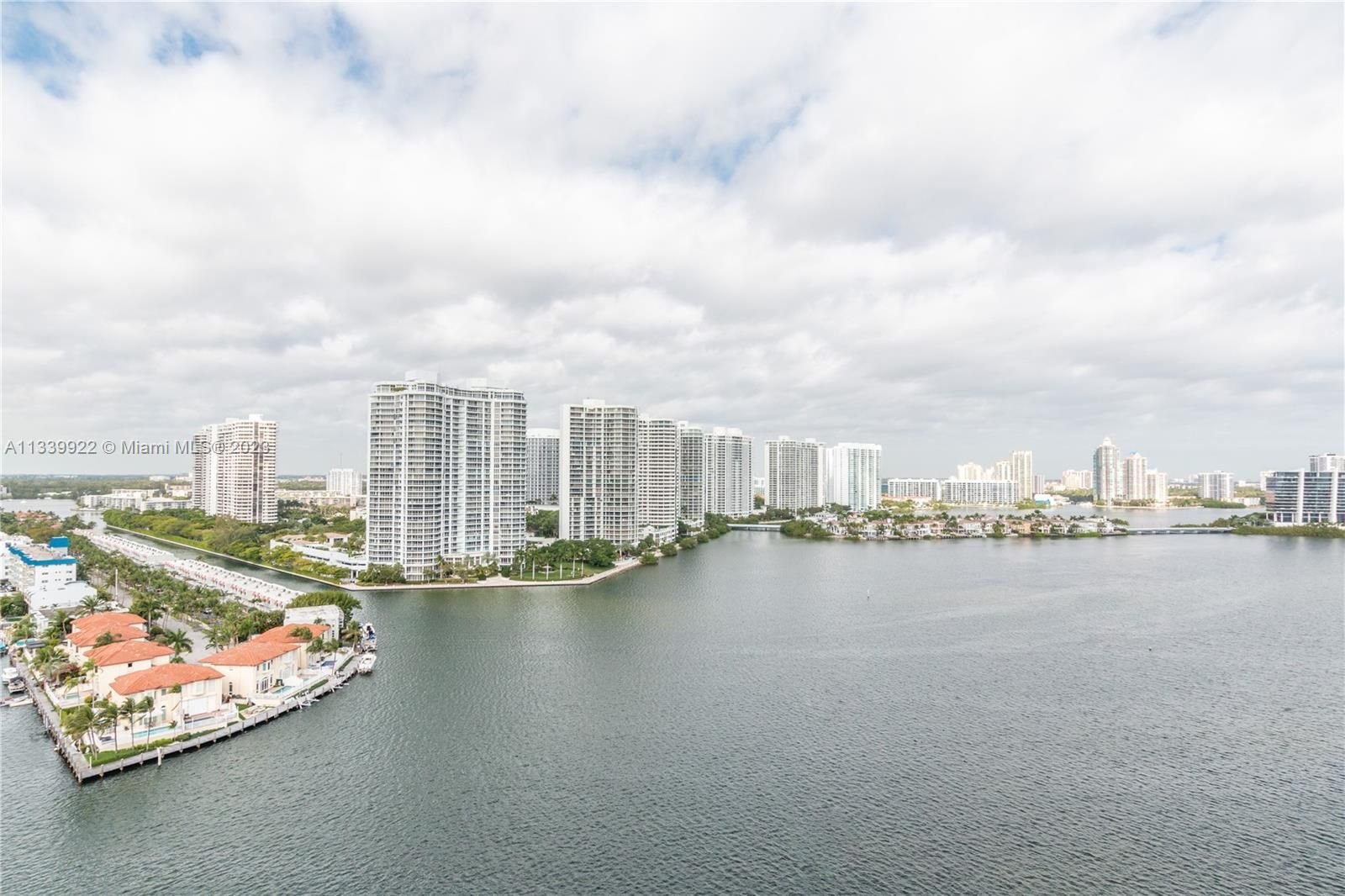 Real estate property located at 301 174th St #2101, Miami-Dade County, Sunny Isles Beach, FL