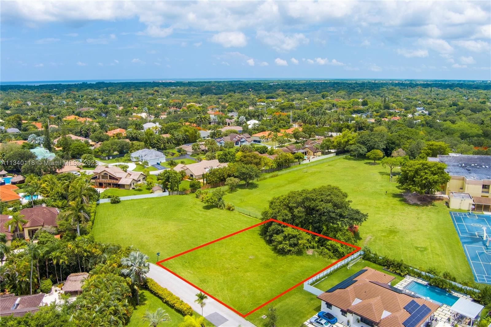 Real estate property located at 8800 165th Ter, Miami-Dade County, Palmetto Bay, FL