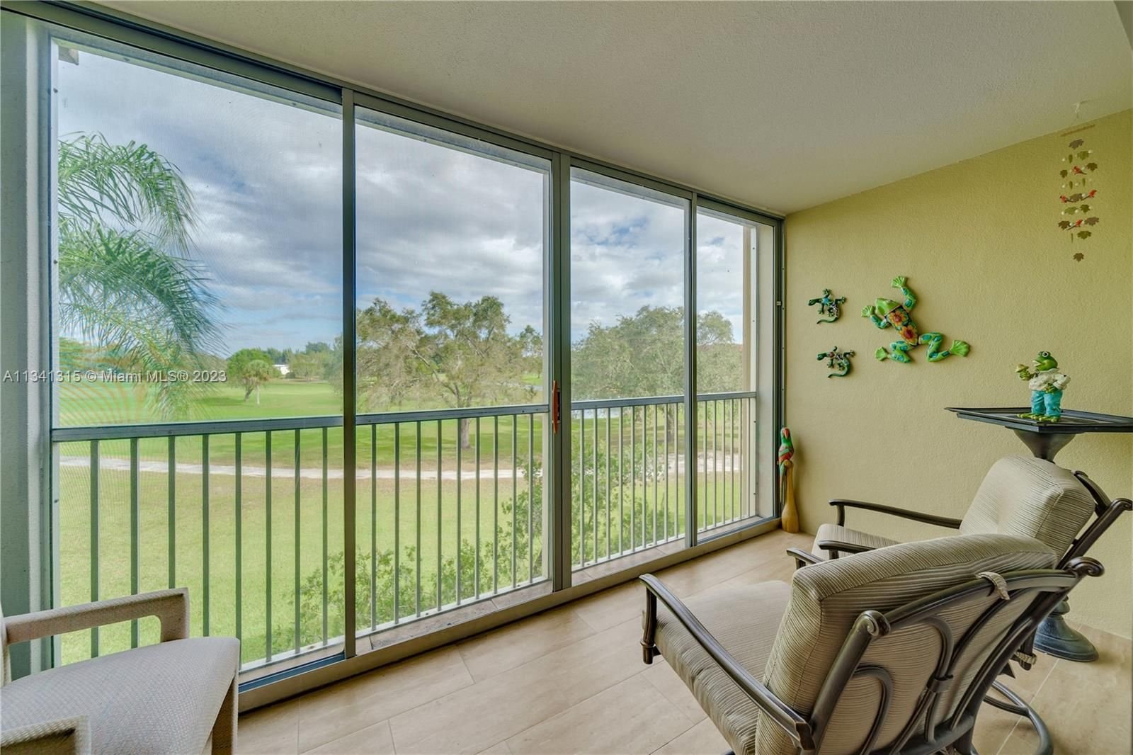 Real estate property located at 12601 13th St #301G, Broward County, Pembroke Pines, FL