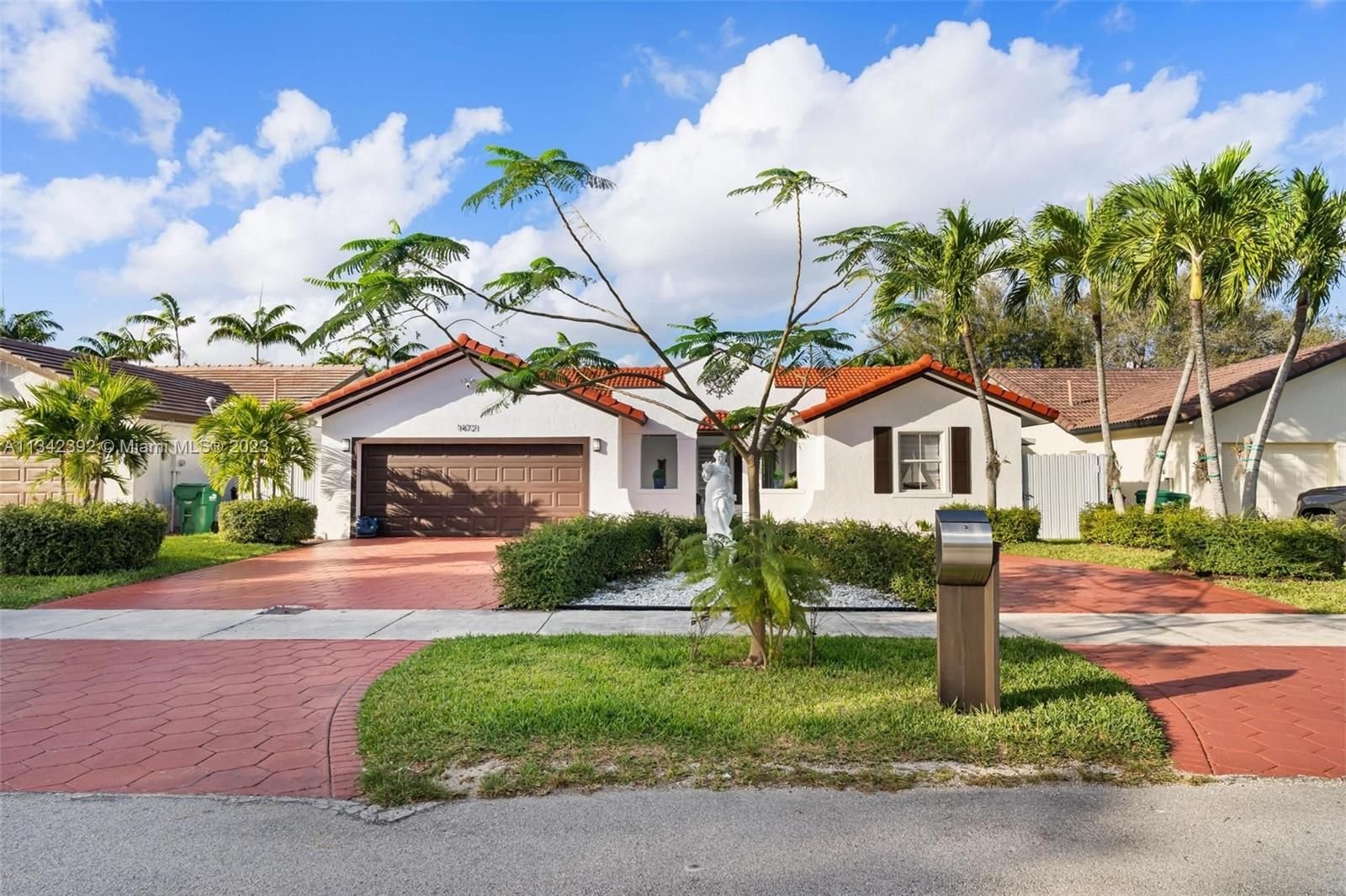 Real estate property located at 14721 sw 170 Ter, Miami-Dade County, Miami, FL