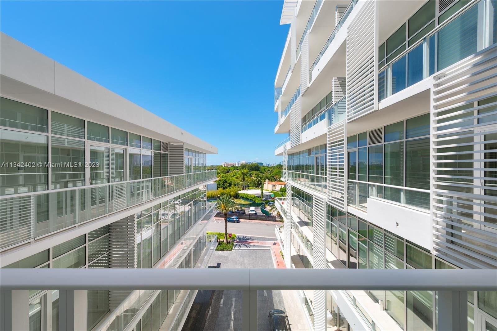 Real estate property located at 4701 Meridian Ave #410, Miami-Dade County, Miami Beach, FL
