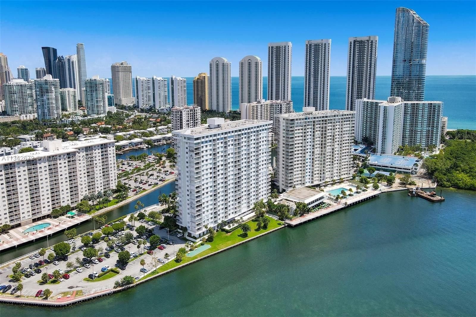 Real estate property located at 500 Bayview Dr #232, Miami-Dade County, Sunny Isles Beach, FL