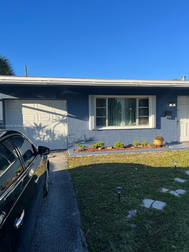 Real estate property located at 6761 29th St, Broward County, Sunrise, FL