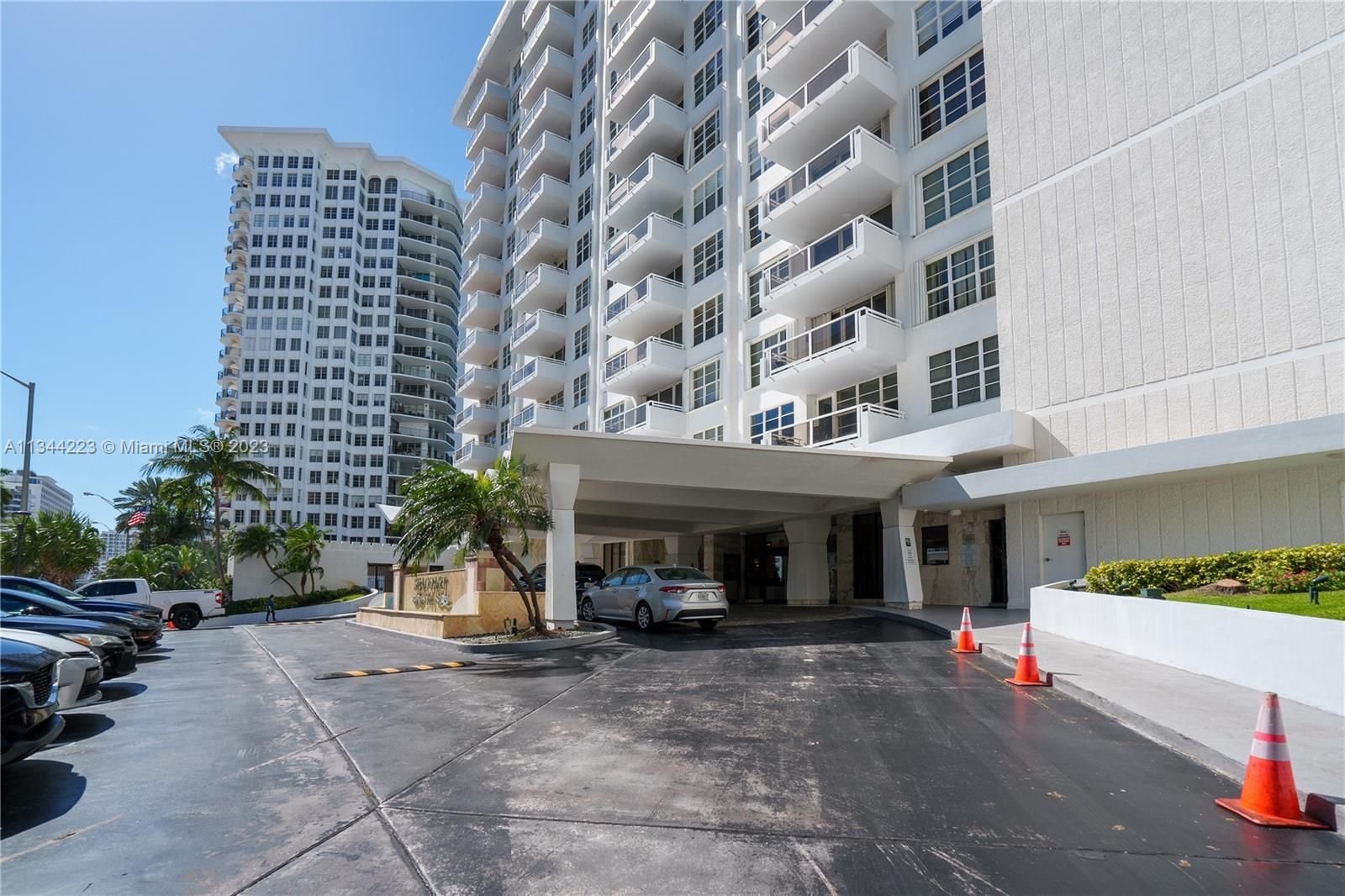 Real estate property located at 5700 Collins Ave #10M, Miami-Dade County, Miami Beach, FL