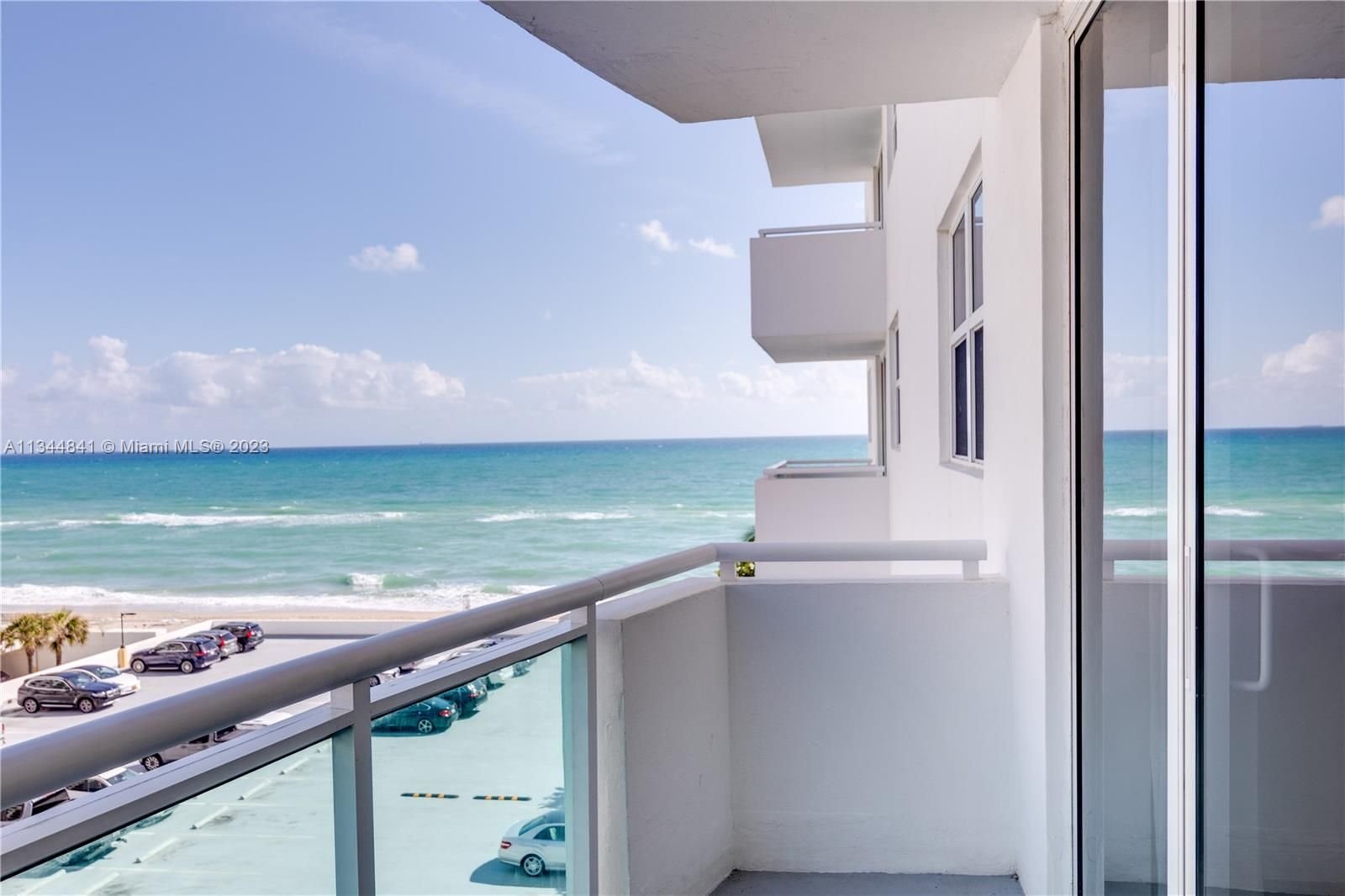 Real estate property located at 3001 Ocean Dr #507, Broward County, Hollywood, FL