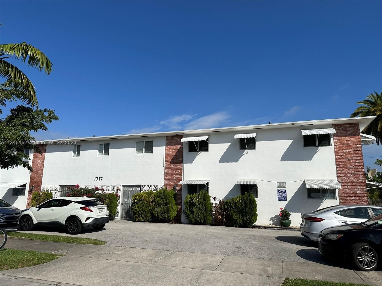 Real estate property located at 1717 Rodman St #18, Broward County, Hollywood, FL