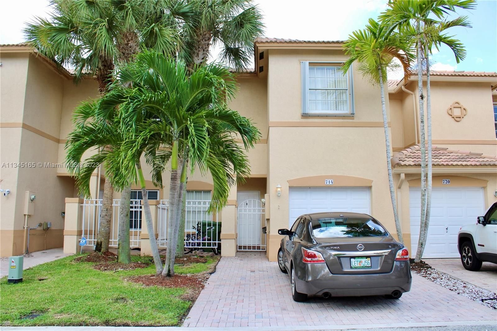 Real estate property located at 714 170th Ter #714, Broward County, Pembroke Pines, FL