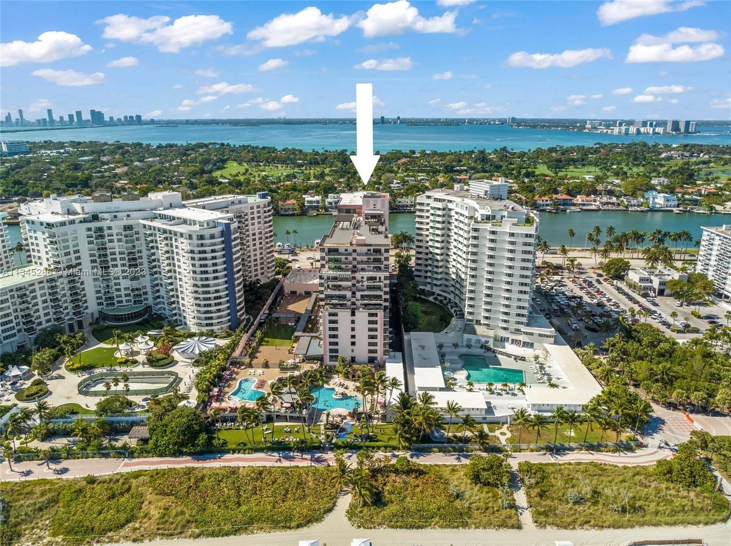 Real estate property located at 5225 Collins Ave #1614, Miami-Dade County, Miami Beach, FL