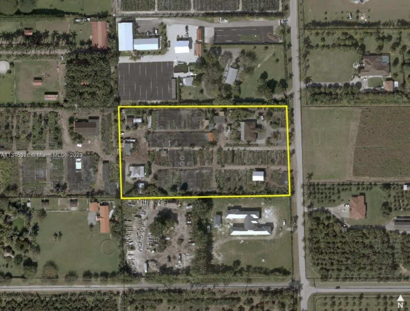 Real estate property located at 14200 182nd Ave, Miami-Dade County, Miami, FL