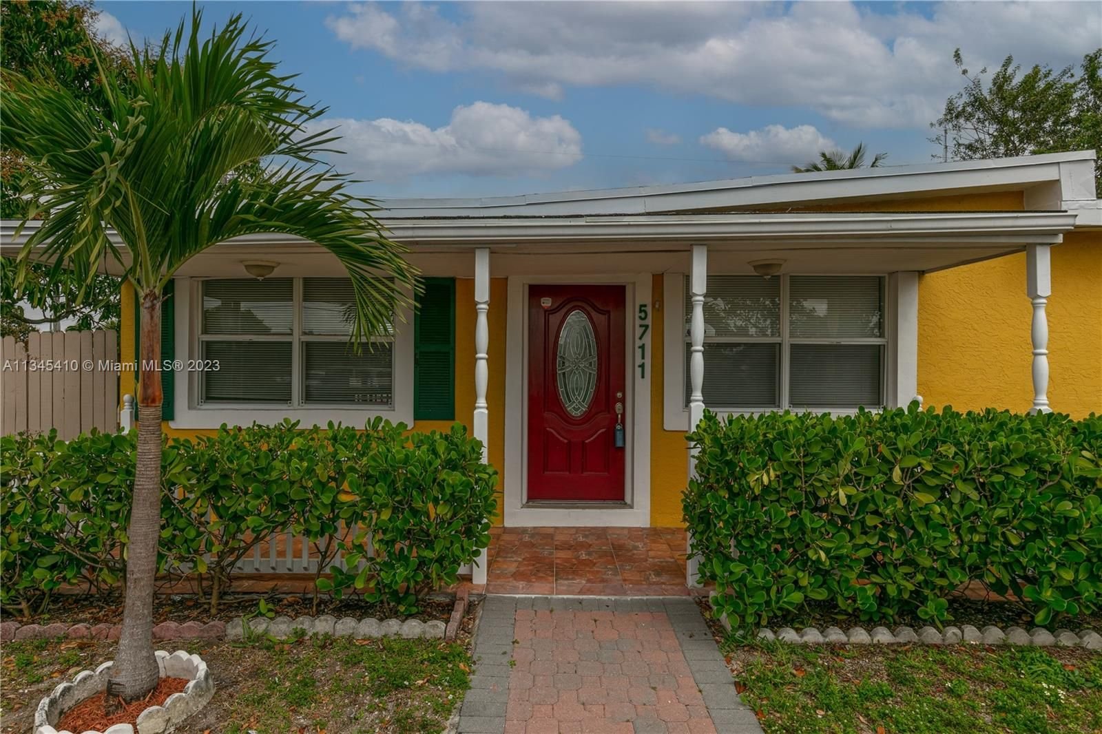Real estate property located at 5711 41st St, Broward County, West Park, FL